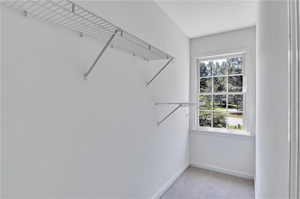 87 Alice Way Property Photo 36