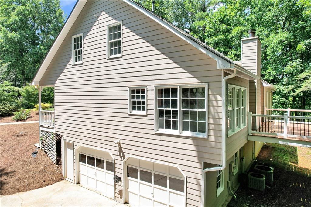 87 Alice Way Property Photo 44