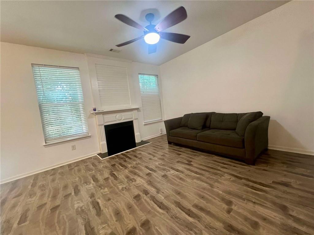 3232 Brockenhurst Drive Property Photo 12