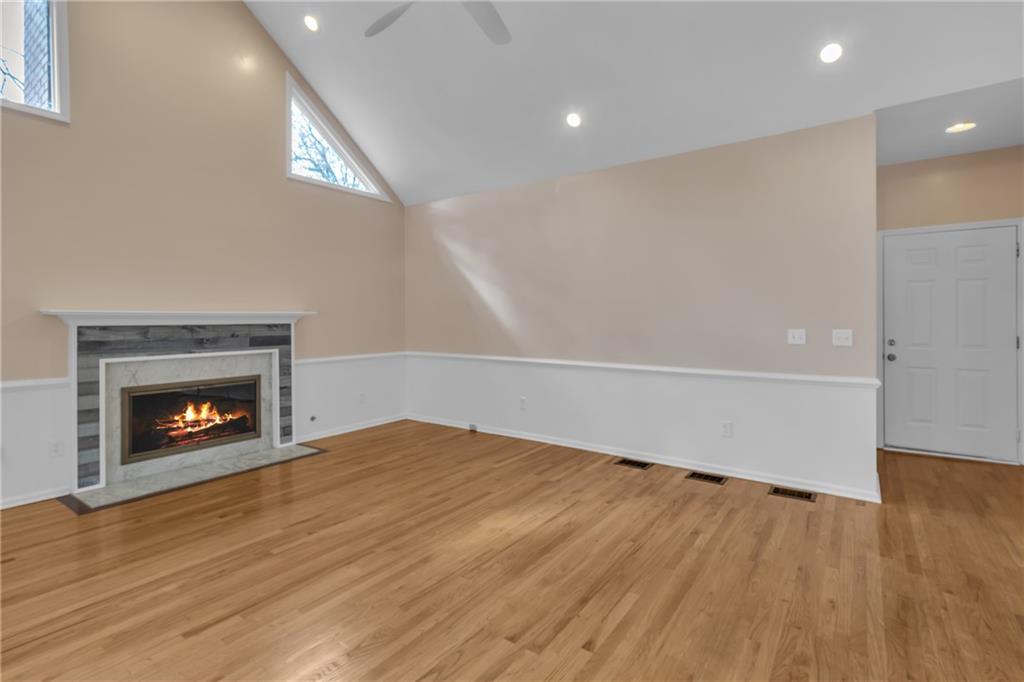 915 Chipley Court Property Photo 10
