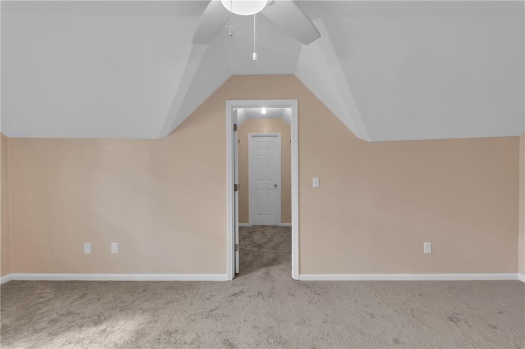 915 Chipley Court Property Photo 20