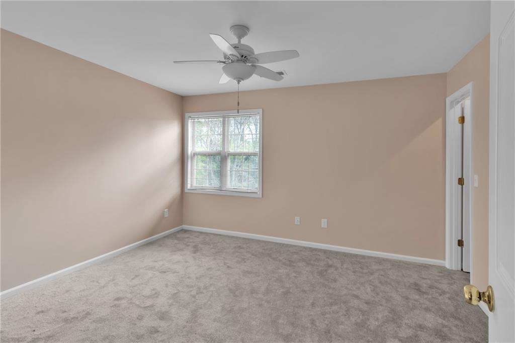 915 Chipley Court Property Photo 21
