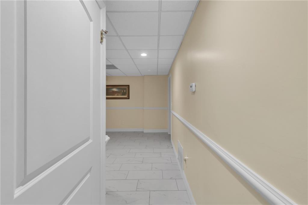 915 Chipley Court Property Photo 29