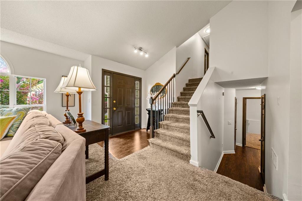 2757 Ivey Park Drive Nw Property Photo 3