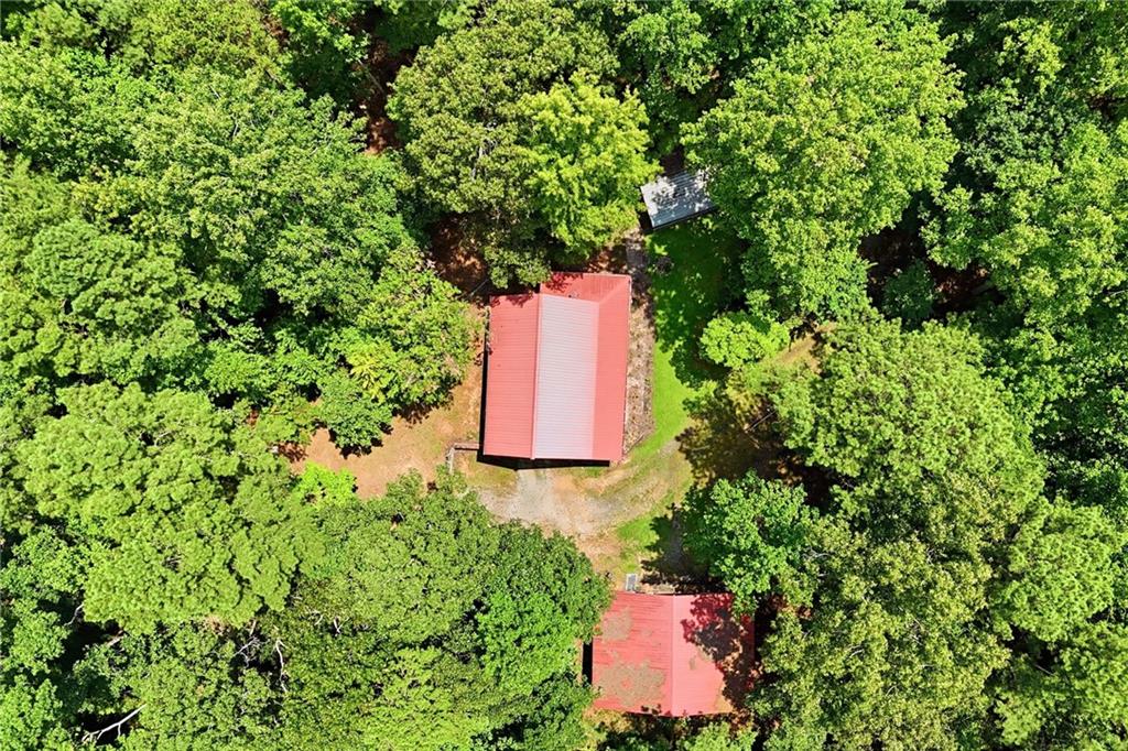 1525 Sperin Road Property Photo 4