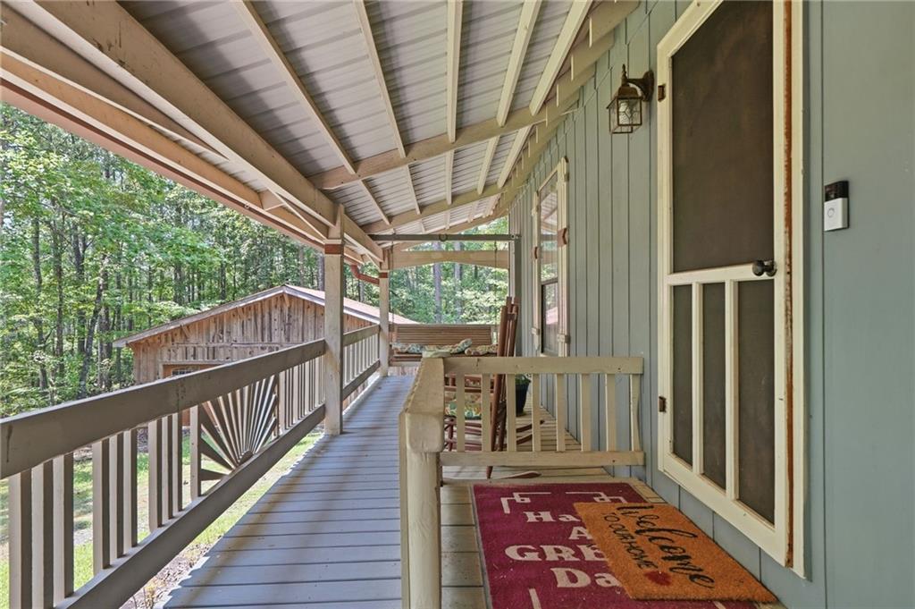 1525 Sperin Road Property Photo 10