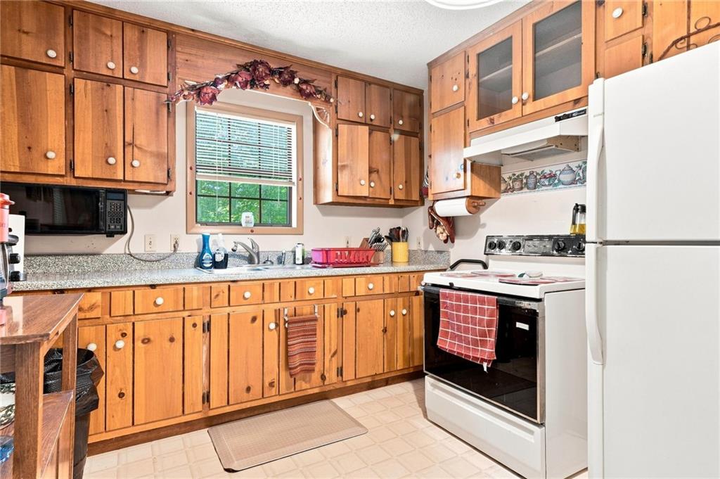 1525 Sperin Road Property Photo 22
