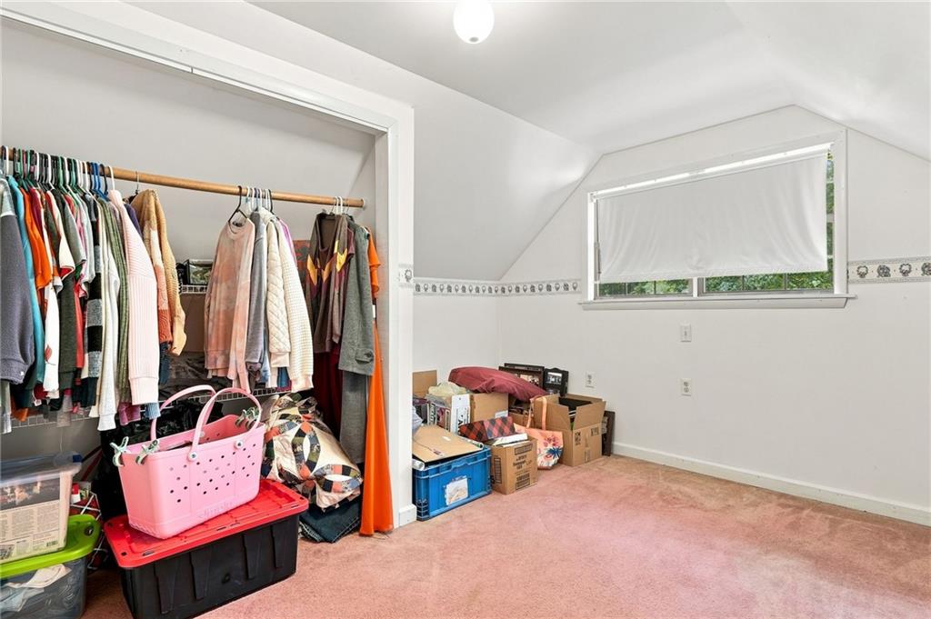 1525 Sperin Road Property Photo 35