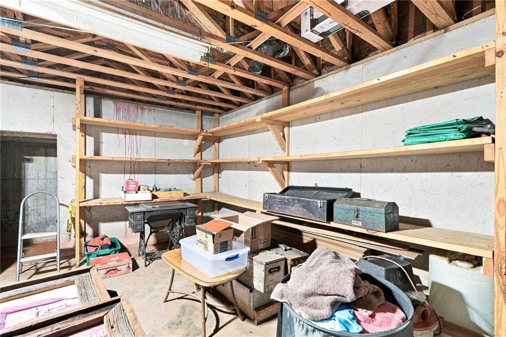 1525 Sperin Road Property Photo 39