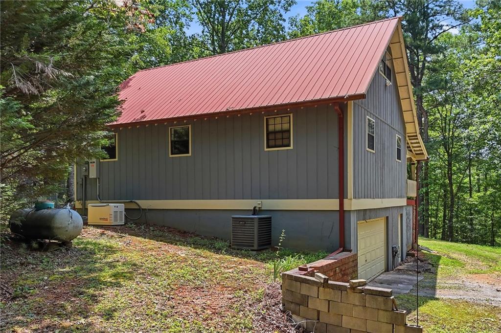 1525 Sperin Road Property Photo 44