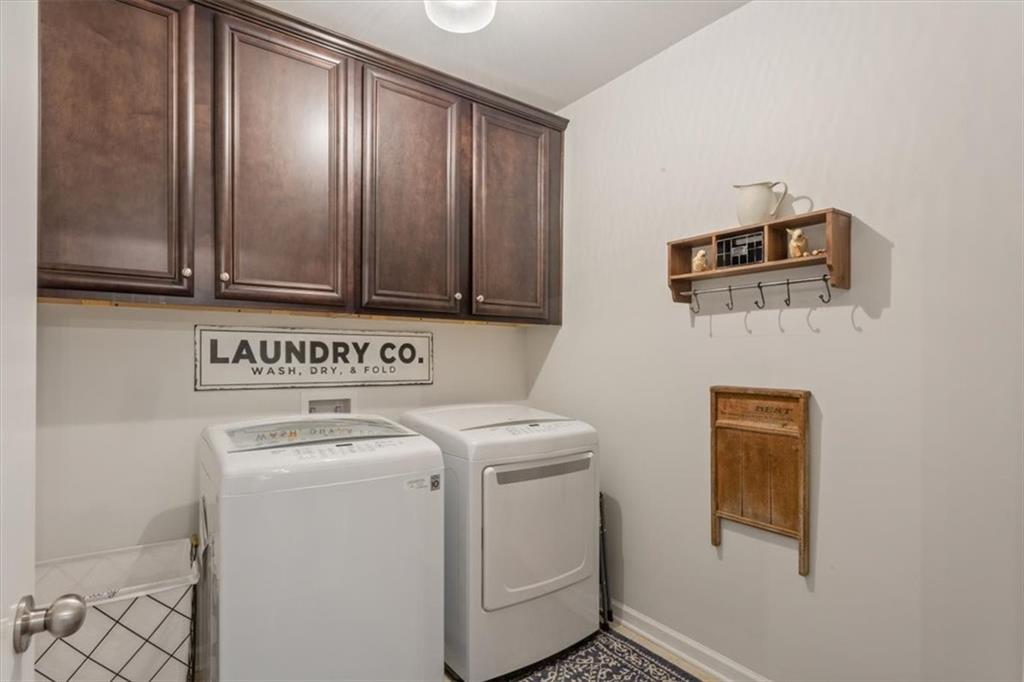 327 Carmichael Circle Property Photo 18