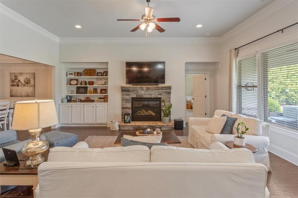 327 Carmichael Circle Property Photo 31