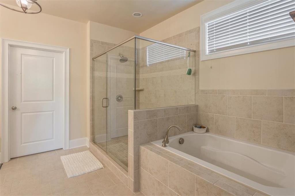 327 Carmichael Circle Property Photo 40