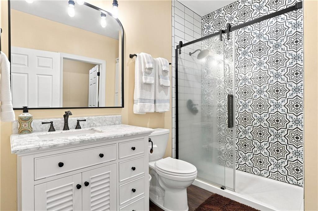 216 Mockingbird Lane Property Photo 43