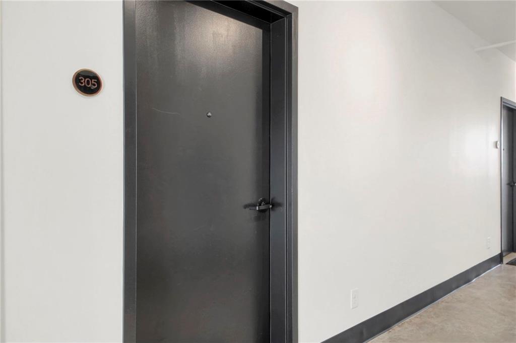 1805 Harvard Avenue Unit 305 Property Photo 2
