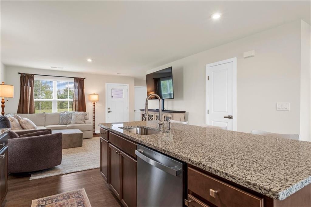 358 Oakleigh Drive Property Photo 13