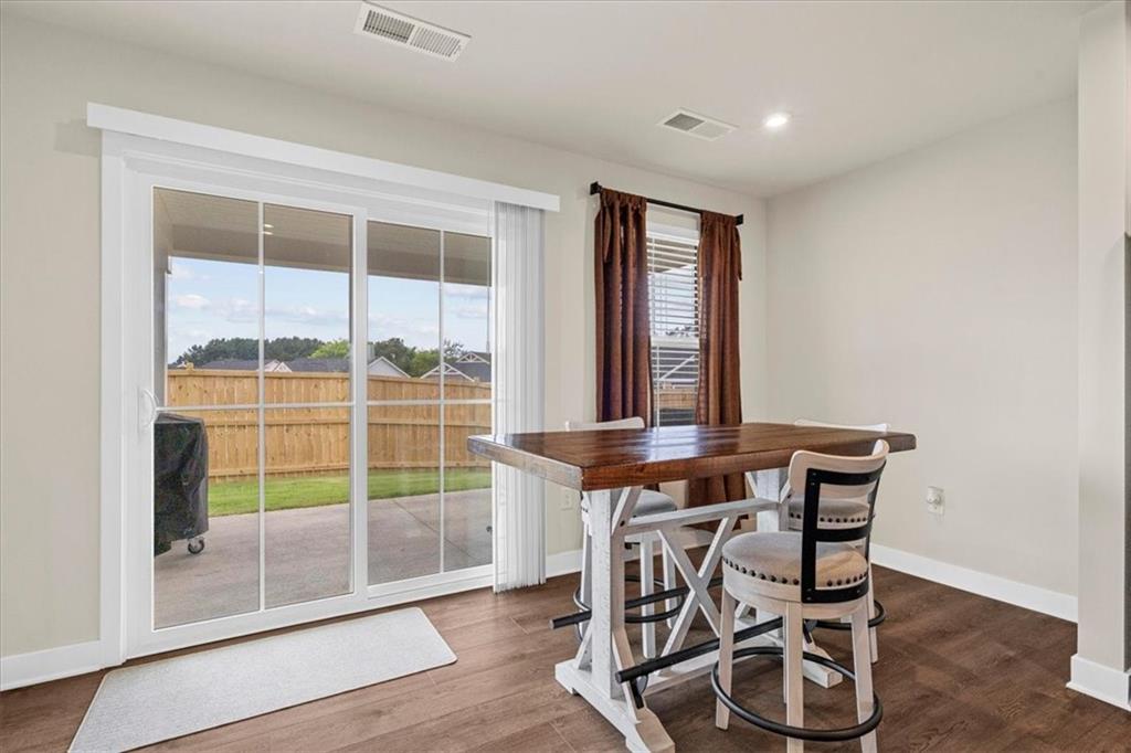 358 Oakleigh Drive Property Photo 14