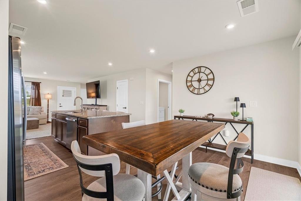 358 Oakleigh Drive Property Photo 15