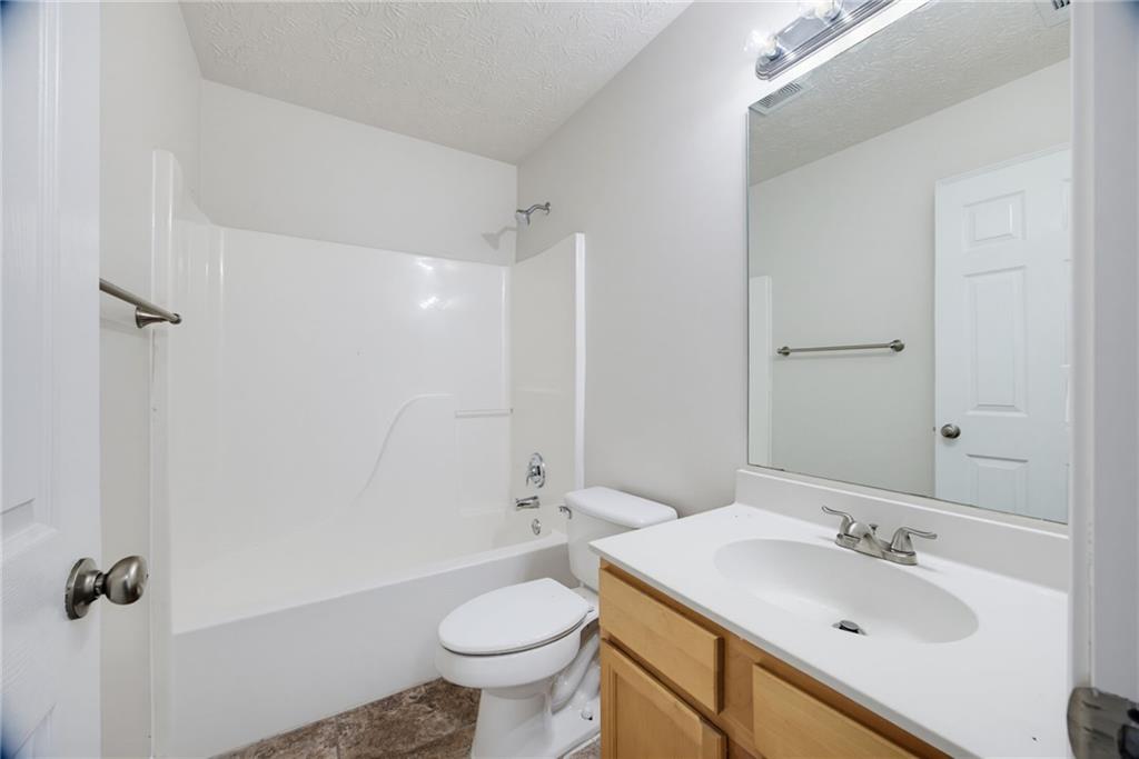 109 Remington Place Drive Property Photo 12