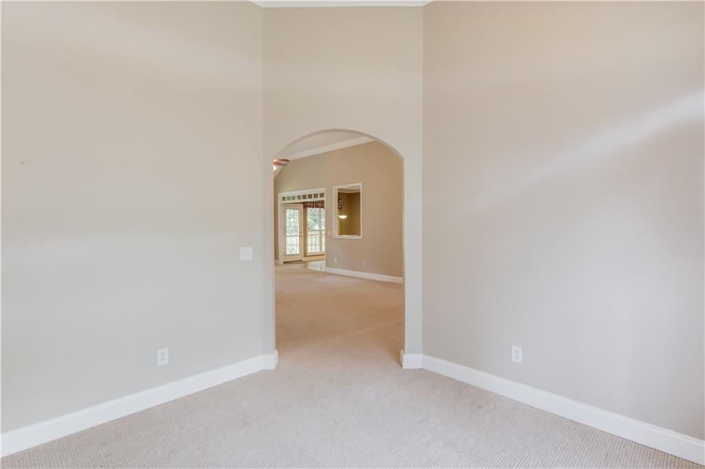 42 Dumar Lane Property Photo 6