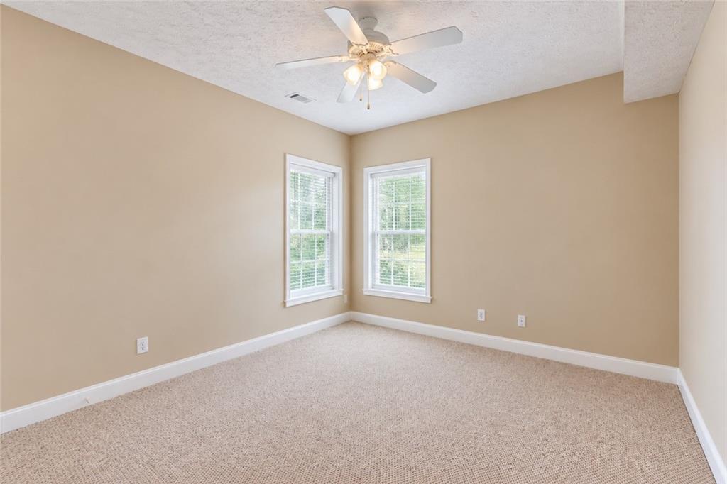 42 Dumar Lane Property Photo 26