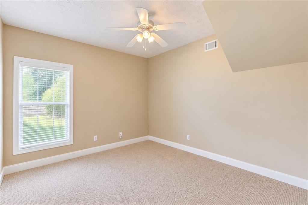 42 Dumar Lane Property Photo 29