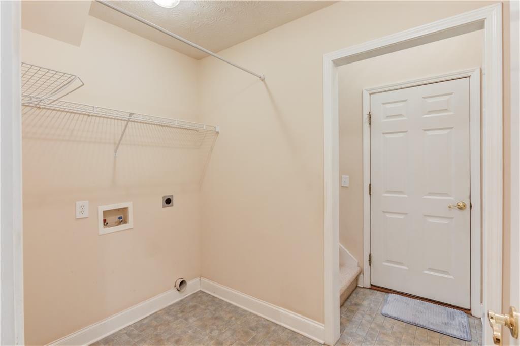 42 Dumar Lane Property Photo 31