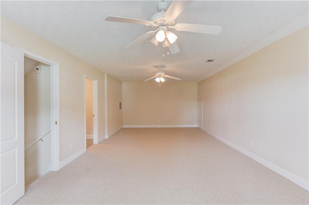 42 Dumar Lane Property Photo 33