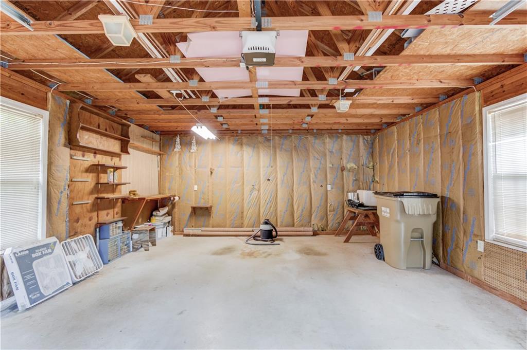 42 Dumar Lane Property Photo 48