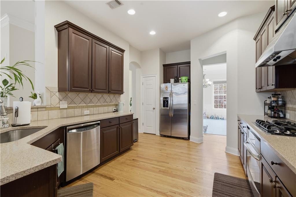 2951 Rivergreen Lane Se Property Photo 14