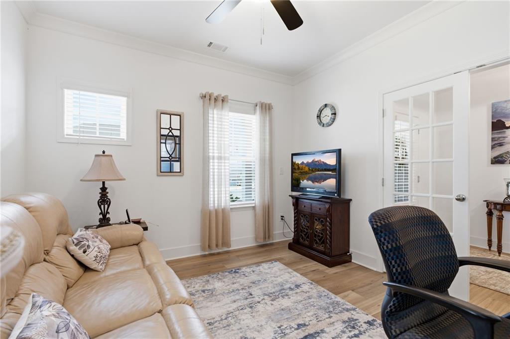 2811 Freshwater Court Property Photo 6