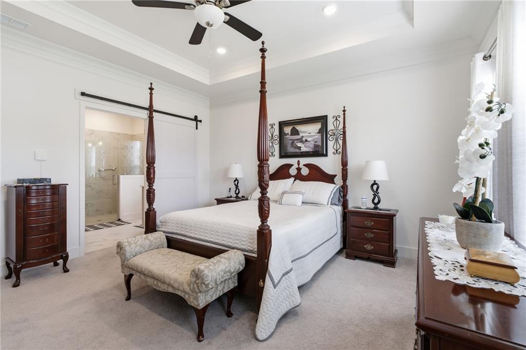 2811 Freshwater Court Property Photo 18