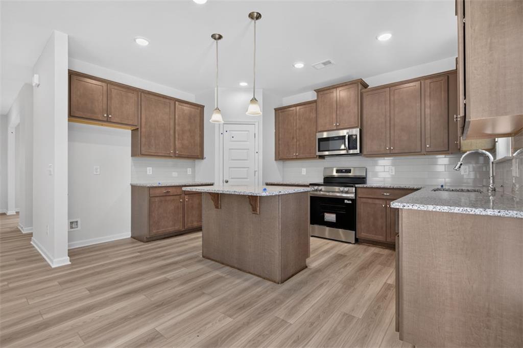 117 Summerfield Place Drive Property Photo 13