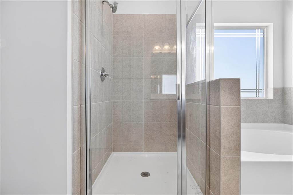 117 Summerfield Place Drive Property Photo 39