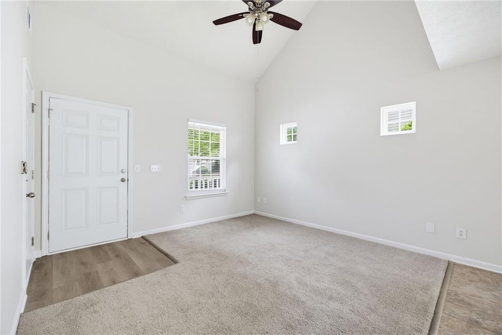 247 Silver Ridge Drive Property Photo 2