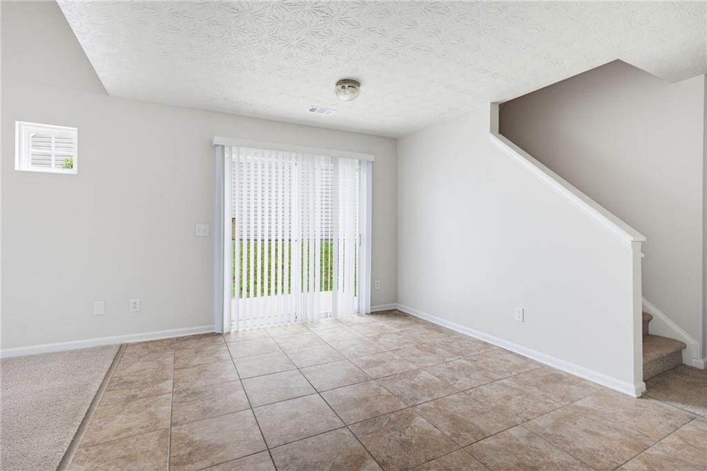 247 Silver Ridge Drive Property Photo 9