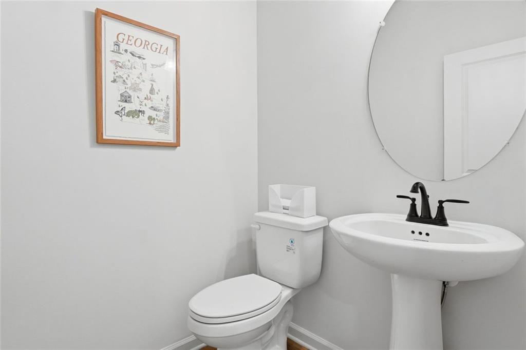411 Summit View Unit 6 Property Photo 17