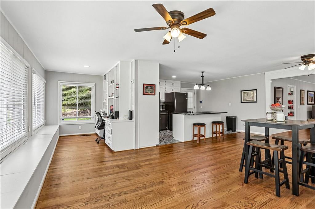 305 Oak Avenue Property Photo 10