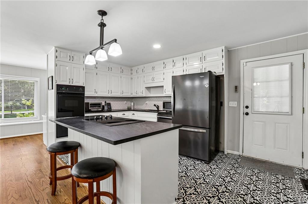 305 Oak Avenue Property Photo 12