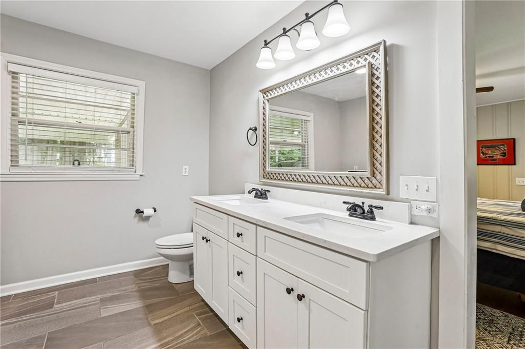 305 Oak Avenue Property Photo 23