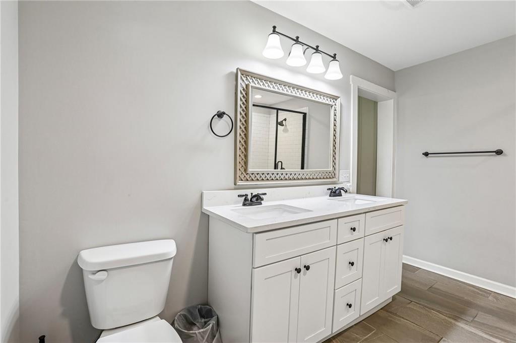 305 Oak Avenue Property Photo 27
