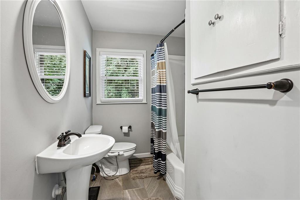 305 Oak Avenue Property Photo 28