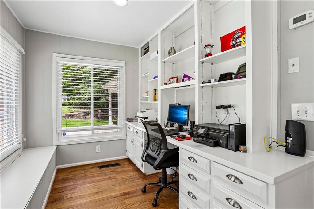 305 Oak Avenue Property Photo 34