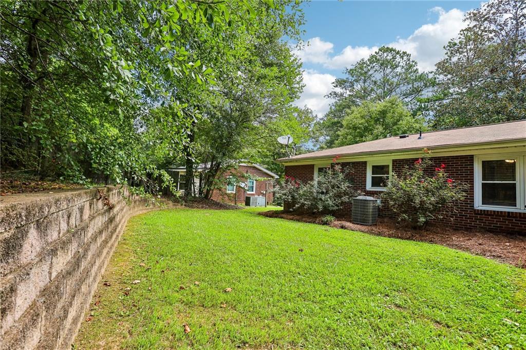 305 Oak Avenue Property Photo 39