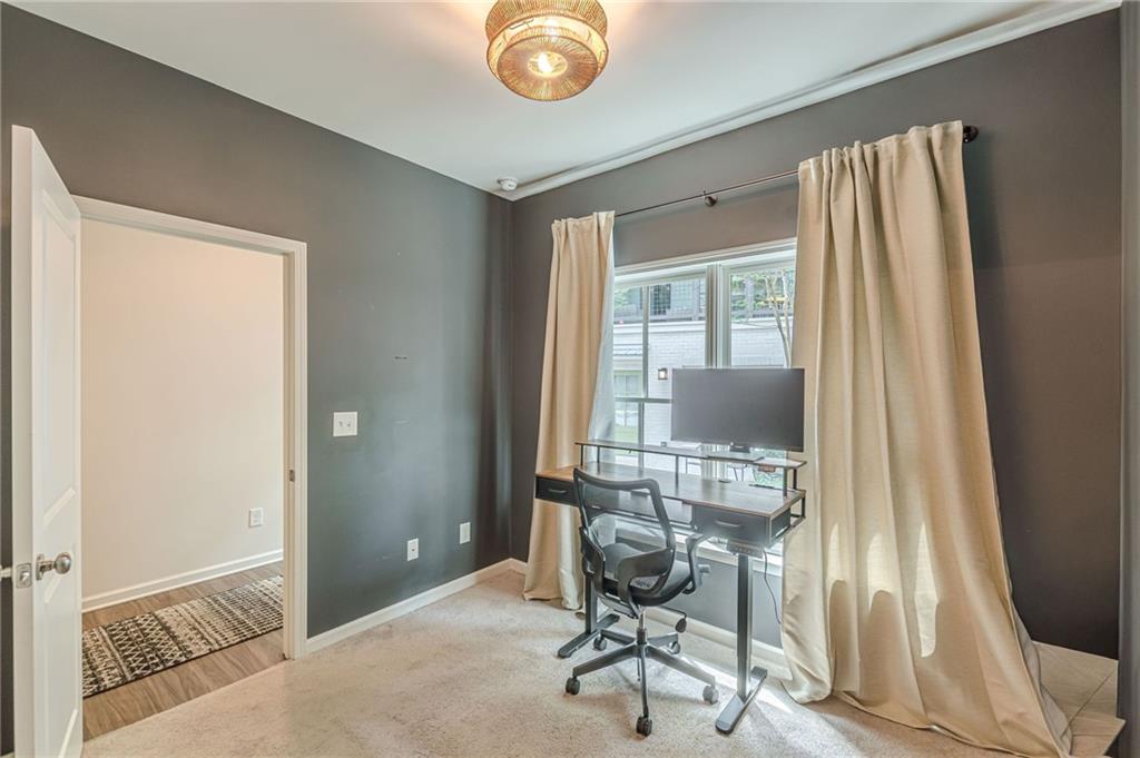 763 Dunlop Way Property Photo 35
