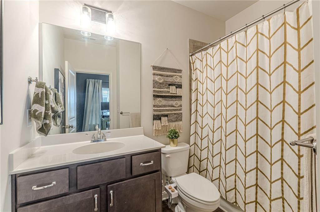 763 Dunlop Way Property Photo 37