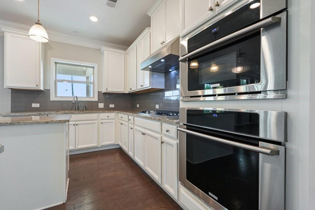 522 Rosemont Avenue Property Photo 10