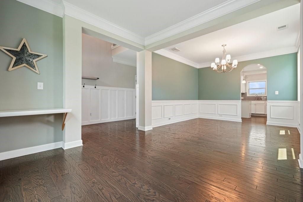 522 Rosemont Avenue Property Photo 15