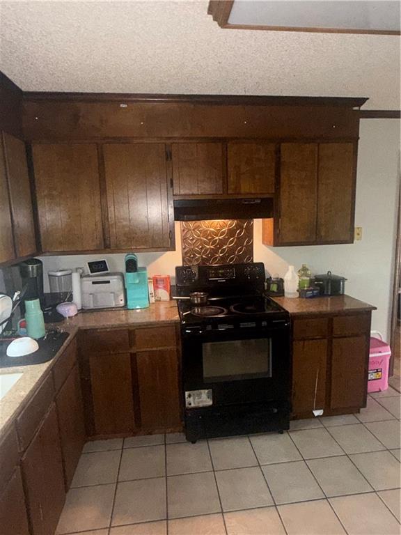 2313 Glynn Circle Property Photo 5