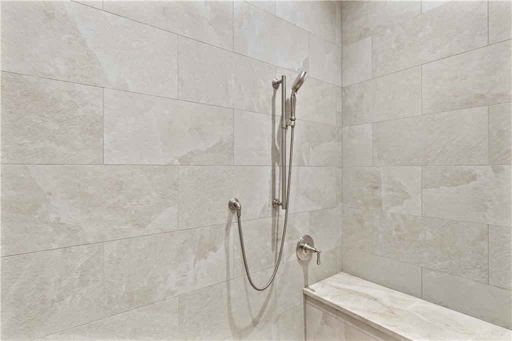 283 S Brow Drive Property Photo 15